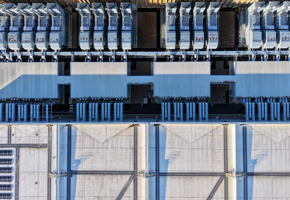 Will AI Lead To A Rebound For Commercial Real Estate?