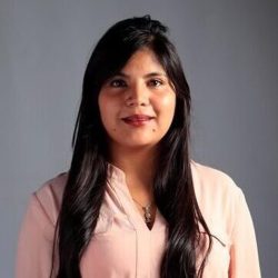 a commercial real estate professional, Alexa Olaya